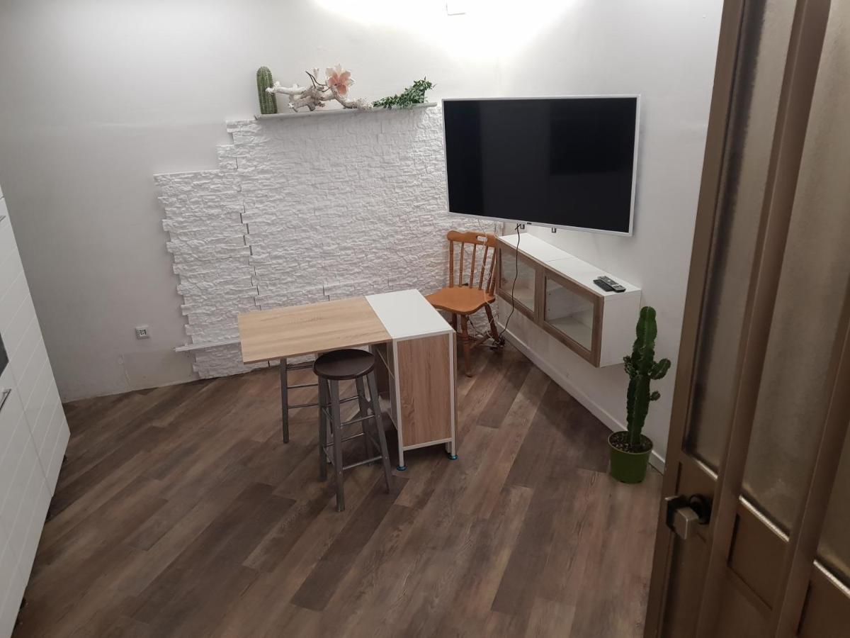 Massaro Apartments Via Bramante Pescara Kültér fotó